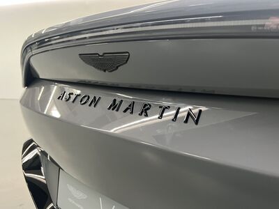 Aston Martin V8 Gebrauchtwagen