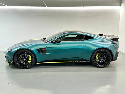 Aston Martin V8 Gebrauchtwagen