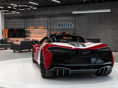 McLaren Artura Neuwagen