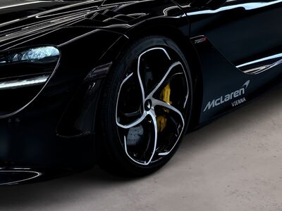 McLaren 750s Vorführwagen
