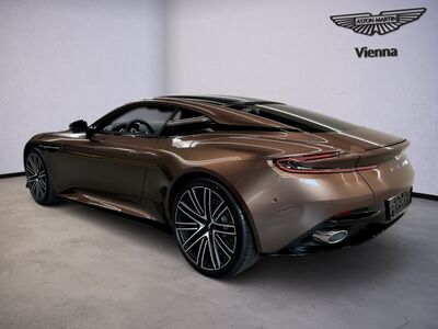 Aston Martin DB12 Neuwagen