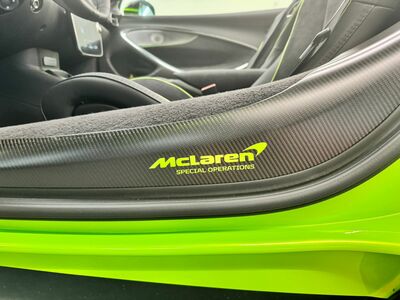 McLaren Artura Neuwagen