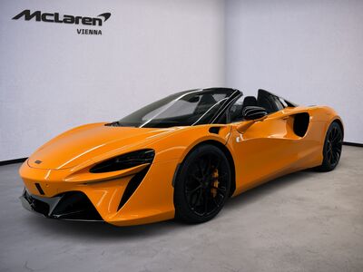 McLaren Artura Gebrauchtwagen
