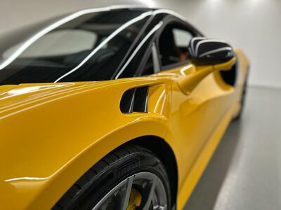 McLaren Artura Gebrauchtwagen