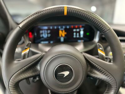 McLaren 750s Neuwagen