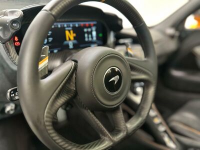 McLaren 750s Neuwagen