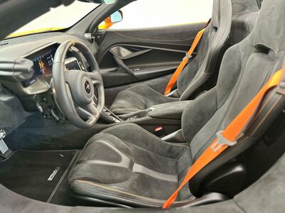 McLaren 750s Neuwagen