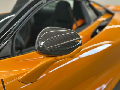 McLaren 750s Neuwagen