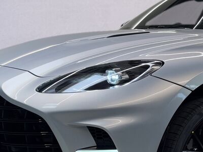 Aston Martin DBX Vorführwagen