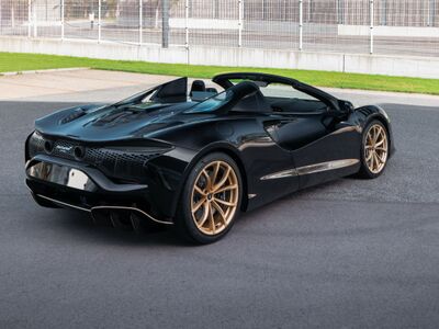 McLaren Artura Gebrauchtwagen