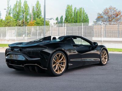 McLaren Artura Gebrauchtwagen