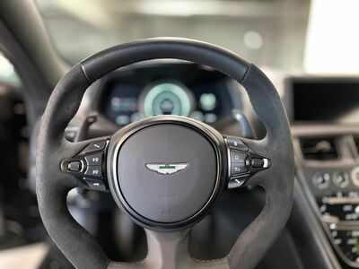 Aston Martin DB11 Gebrauchtwagen