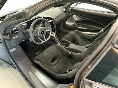 McLaren 750s Gebrauchtwagen