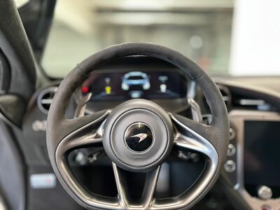 McLaren 750s Gebrauchtwagen