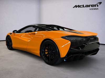 McLaren Artura Neuwagen
