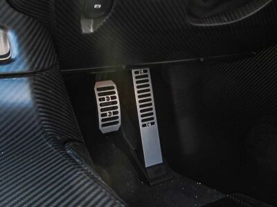 McLaren Elva Neuwagen