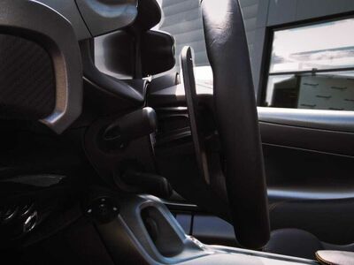 McLaren Elva Neuwagen