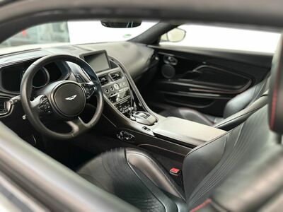 Aston Martin DB11 Gebrauchtwagen