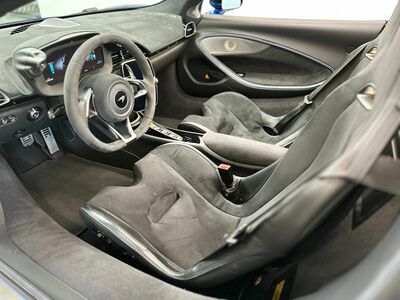 McLaren Artura Gebrauchtwagen