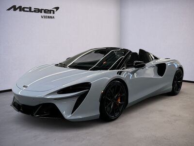 McLaren Artura Neuwagen