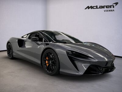McLaren Artura Gebrauchtwagen