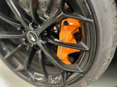 McLaren Artura Gebrauchtwagen