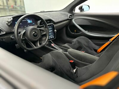 McLaren Artura Gebrauchtwagen