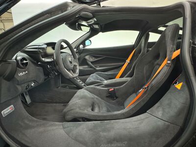 McLaren 750s Neuwagen