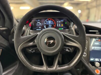 McLaren 750s Neuwagen