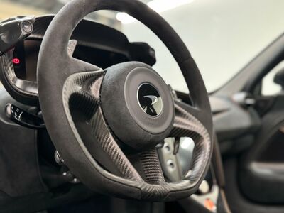 McLaren 750s Neuwagen