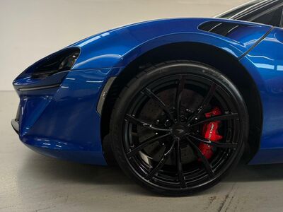 McLaren Artura Gebrauchtwagen