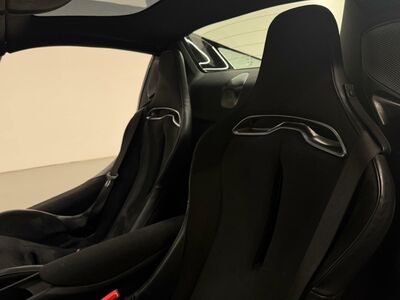 McLaren Artura Gebrauchtwagen