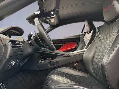 Aston Martin DB12 Gebrauchtwagen Aston Martin DB12 Gebrauchtwagen