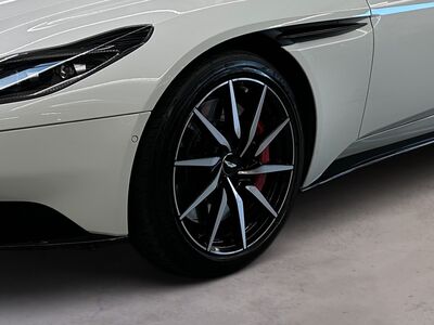 Aston Martin DB11 Gebrauchtwagen Aston Martin DB11 Gebrauchtwagen