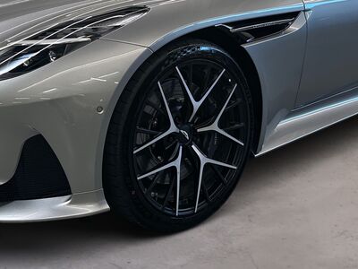 Aston Martin DB12 Neuwagen Aston Martin DB12 Neuwagen