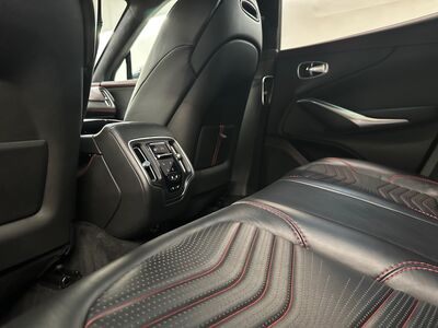 Aston Martin DBX Gebrauchtwagen Aston Martin DBX Gebrauchtwagen