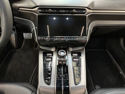 Aston Martin Vanquish Neuwagen