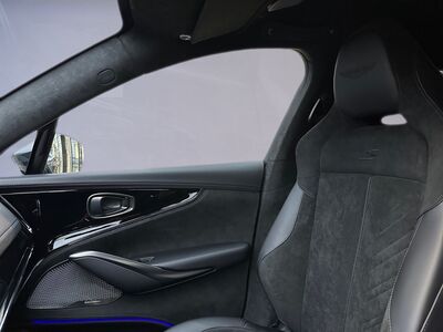 Aston Martin DBX Neuwagen