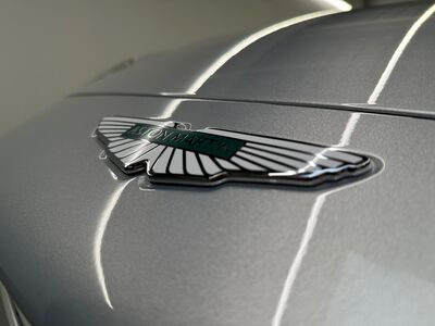 Aston Martin DB12 Neuwagen