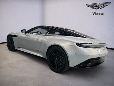 Aston Martin DB12 Neuwagen