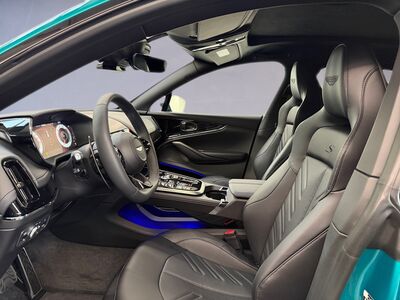 Aston Martin DBX Neuwagen