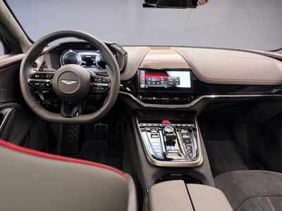 Aston Martin DBX Gebrauchtwagen