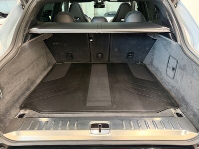 Aston Martin DBX Gebrauchtwagen