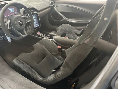 McLaren Artura Gebrauchtwagen