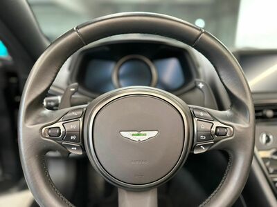 Aston Martin DB11 Gebrauchtwagen