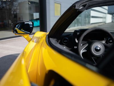 McLaren 750s Neuwagen