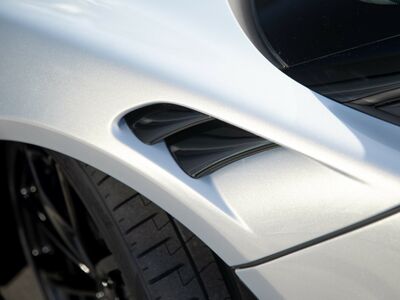 McLaren Artura Neuwagen