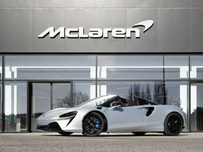 McLaren Artura Neuwagen