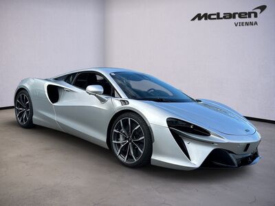 McLaren Artura Gebrauchtwagen