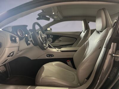 Aston Martin DB11 Gebrauchtwagen